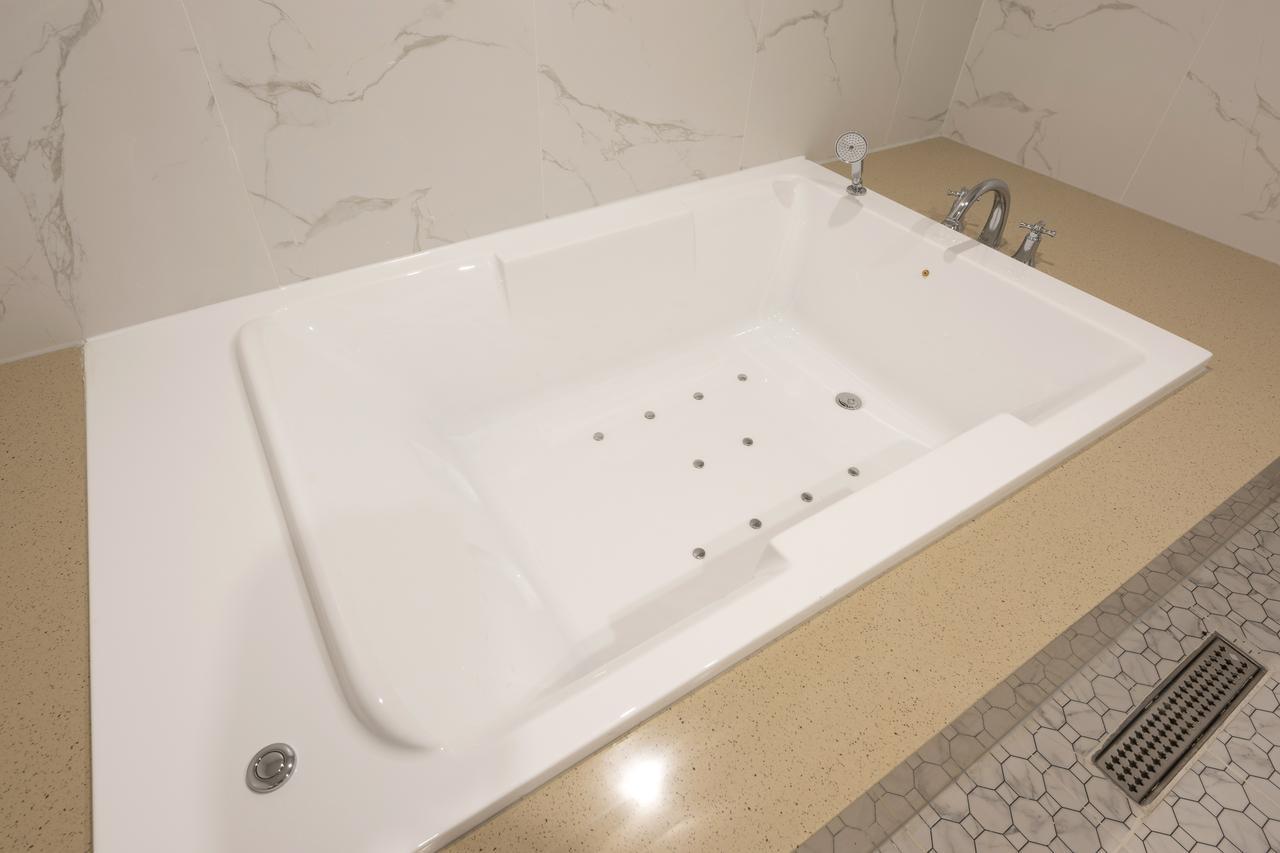 Brown-Dot Hotel Gupo Μπουσάν Εξωτερικό φωτογραφία