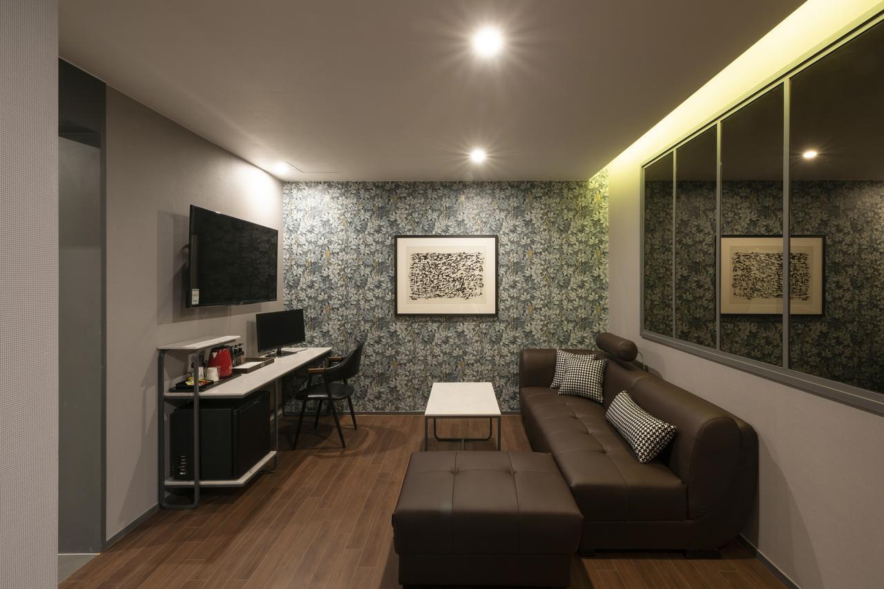 Brown-Dot Hotel Gupo Μπουσάν Εξωτερικό φωτογραφία