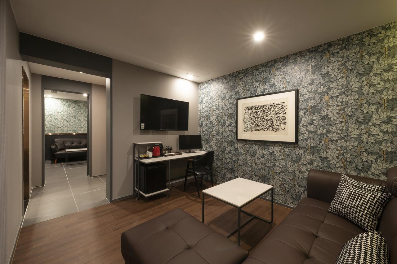 Brown-Dot Hotel Gupo Μπουσάν Εξωτερικό φωτογραφία